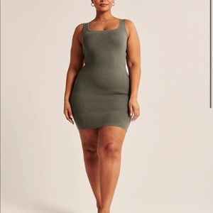 Abercrombie & Fitch. 90s Ribbed Mini Sweater Dress